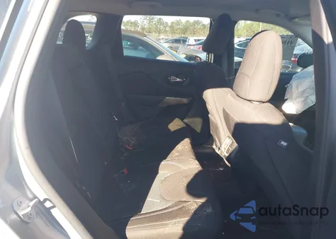 2019 Jeep Cherokee Latitude Fwd from USA, damaged, VIN 1C4PJLCB6KD176699